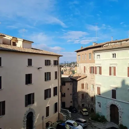 Apartment Piazza Ansidei Perugia